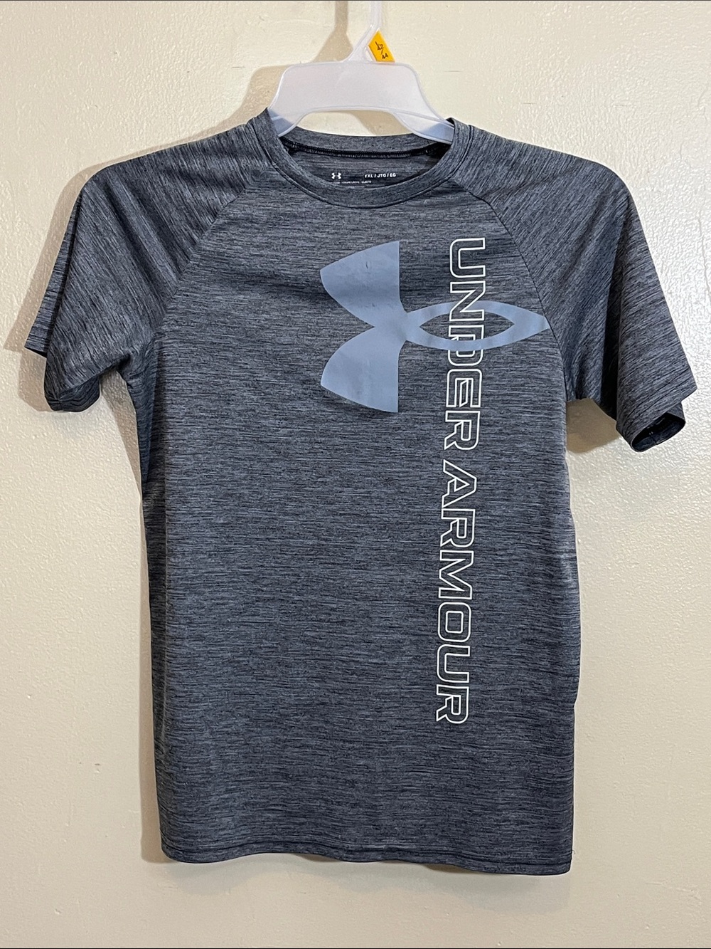 Under Armour kids Charcoal Heather Short Sleeve Logo Tee